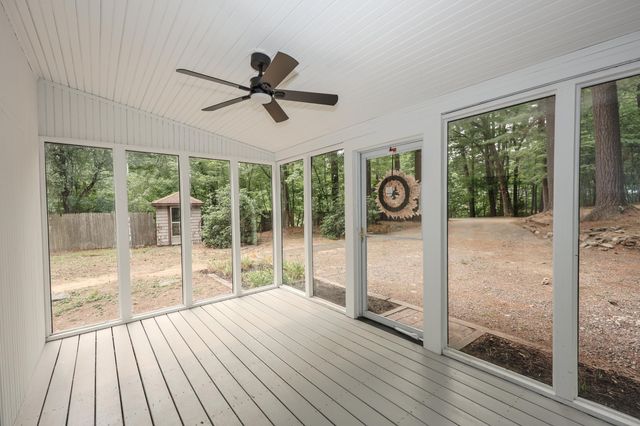 112 Gilson Road, Nashua, NH 03062