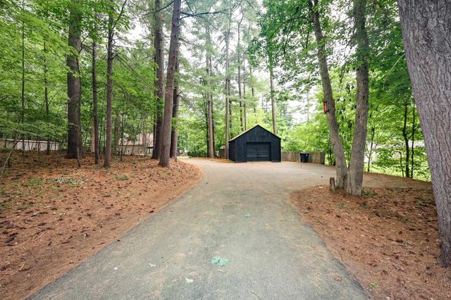 112 Gilson Road, Nashua, NH 03062