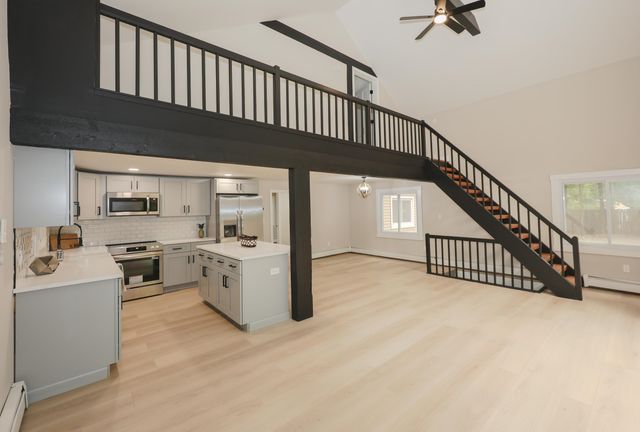 112 Gilson Road, Nashua, NH 03062