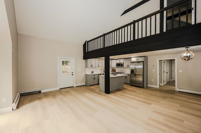112 Gilson Road, Nashua, NH 03062