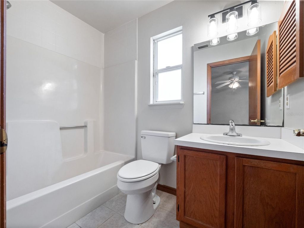 Image 15 of property listing at 1175 BANCROFT STREET, Deltona, FL 32725