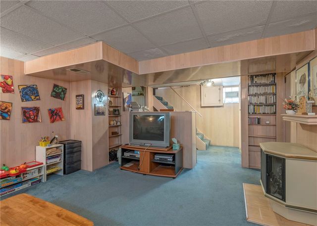 216 Ramsey Ave, Bridgeville, PA 15017