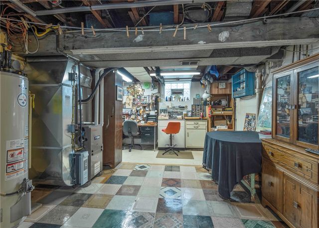 216 Ramsey Ave, Bridgeville, PA 15017