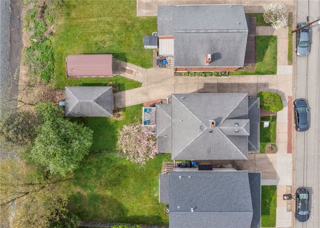 216 Ramsey Ave, Bridgeville, PA 15017