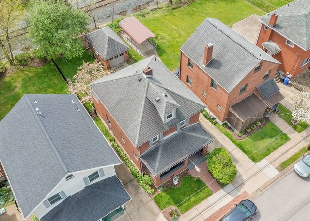 216 Ramsey Ave, Bridgeville, PA 15017