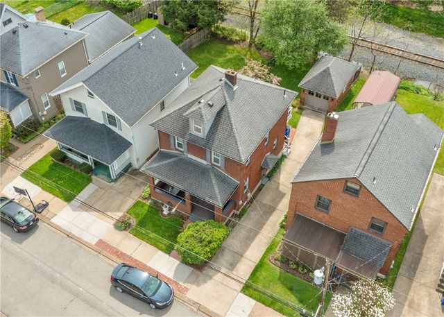 216 Ramsey Ave, Bridgeville, PA 15017