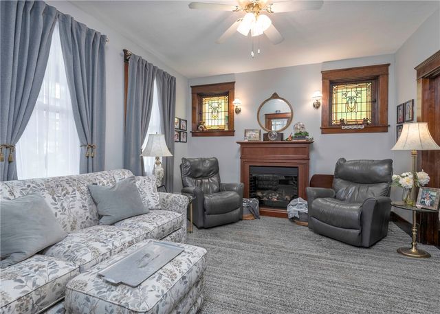 216 Ramsey Ave, Bridgeville, PA 15017