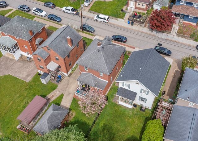 216 Ramsey Ave, Bridgeville, PA 15017