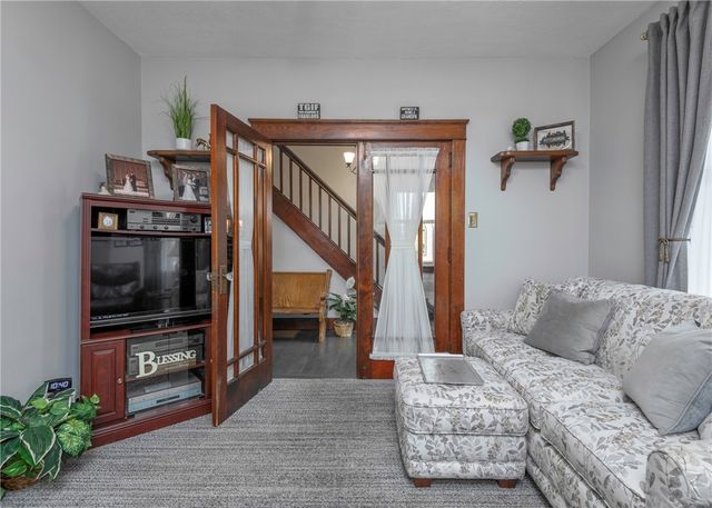 216 Ramsey Ave, Bridgeville, PA 15017