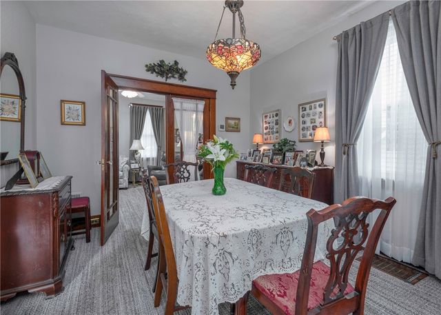 216 Ramsey Ave, Bridgeville, PA 15017