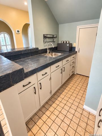 3131 HITCHING POST ST, San Antonio, TX 78217