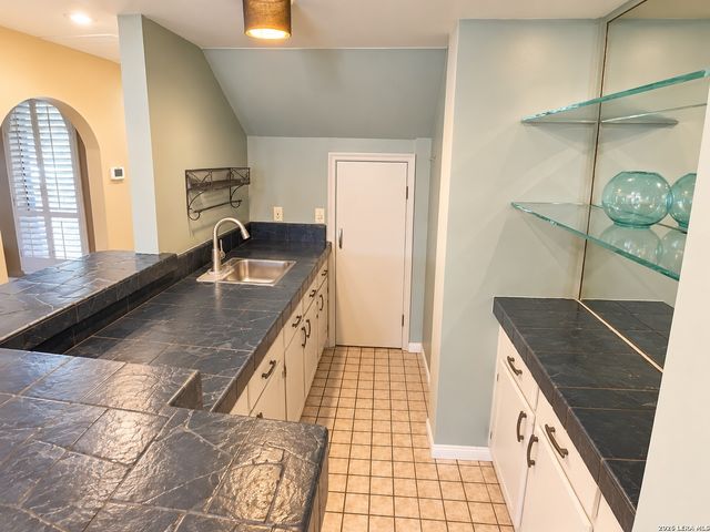 3131 HITCHING POST ST, San Antonio, TX 78217