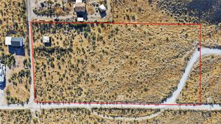 8255 Kiowa Road, Apple Valley, CA 92308