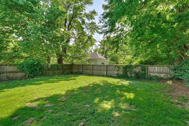 1105 N Prospect Avenue, Springfield, MO 65802