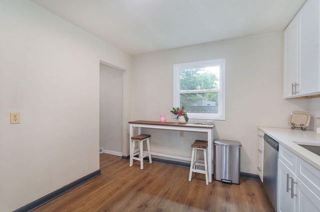 1105 N Prospect Avenue, Springfield, MO 65802