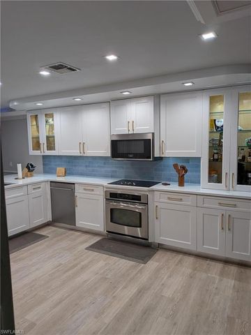 14991 Savannah DR, Naples, FL 34119