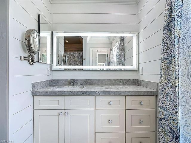 14991 Savannah DR, Naples, FL 34119