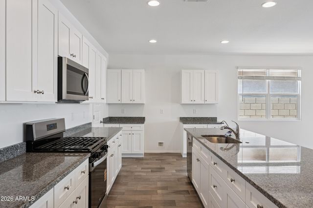 22085 N Dawn View Drive, Maricopa, AZ 85139