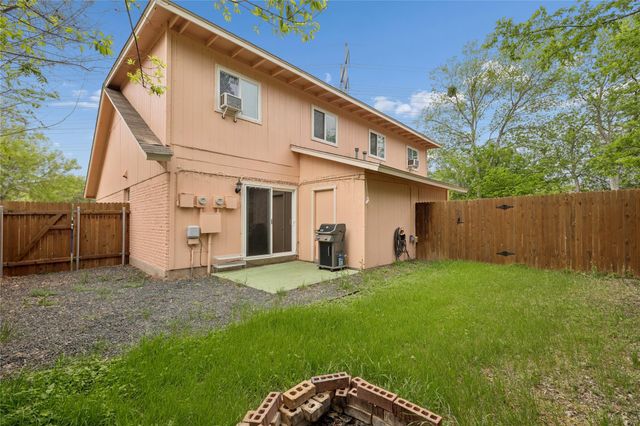 820 Sahara Ave B, Austin, TX 78745