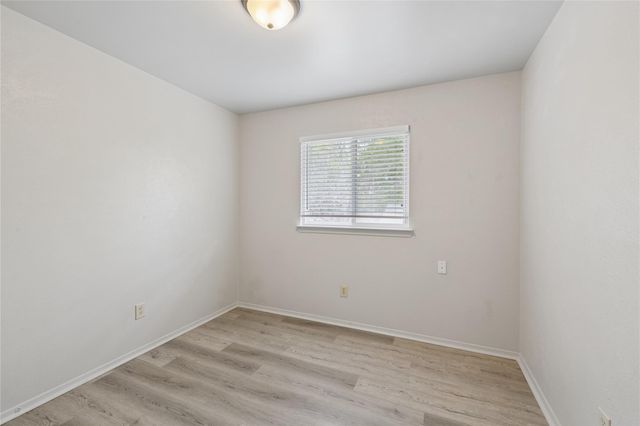 820 Sahara Ave B, Austin, TX 78745