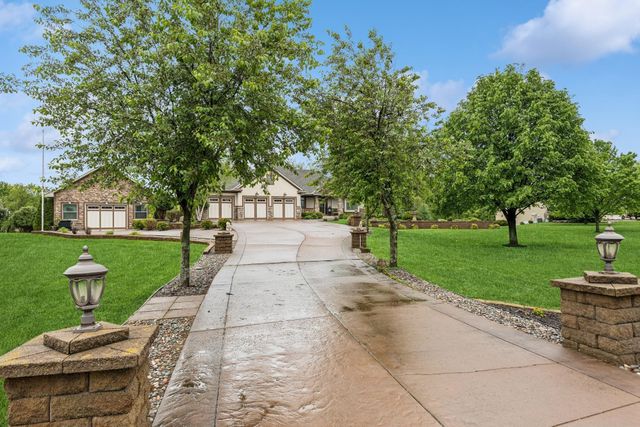3041 209th Lane NW, Oak Grove, MN 55011