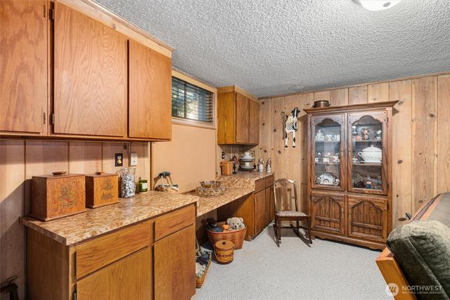 310 NW 75th Street, Seattle, WA 98117