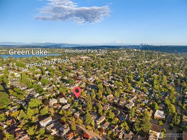 310 NW 75th Street, Seattle, WA 98117