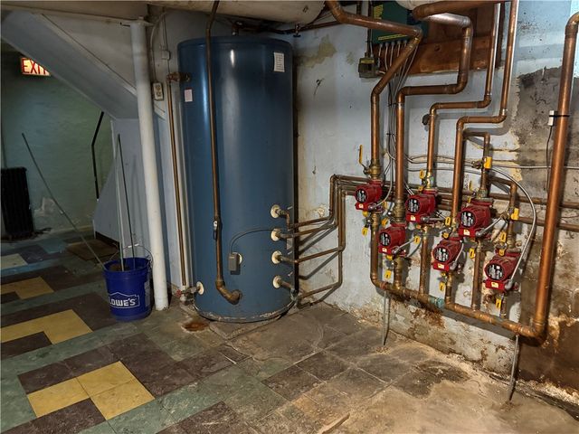 27 Cedar Street, Oneonta, NY 13820