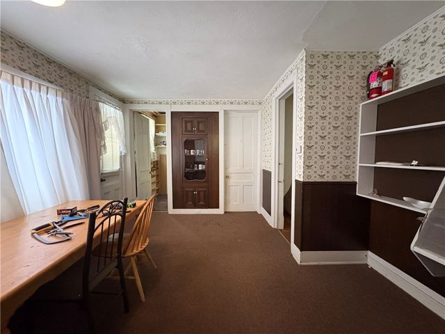 27 Cedar Street, Oneonta, NY 13820