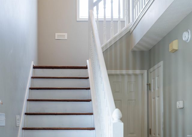 3504 S Oaklawn Circle, Bloomington, IN 47401