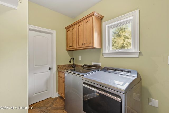 5125 Rolling Pine Circle, Olive Branch, MS 38654