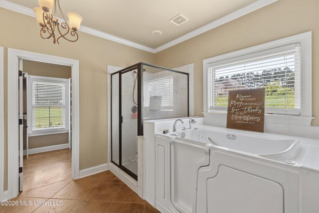 5125 Rolling Pine Circle, Olive Branch, MS 38654