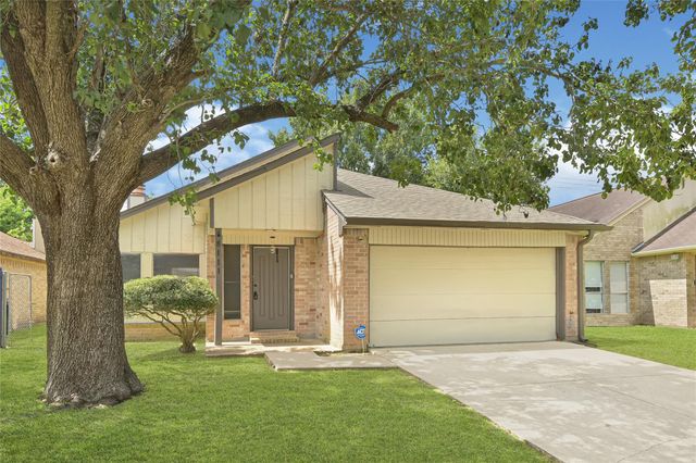 8111 Furlong Lane, Houston, TX 77071