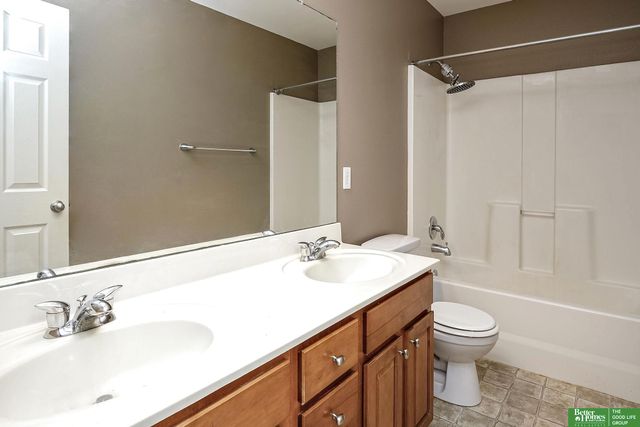 18901 Hansen Street, Omaha, NE 68130