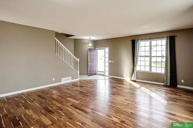 18901 Hansen Street, Omaha, NE 68130