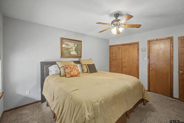 114 Butternut Glen, Holly Lake Ranch, TX 75765