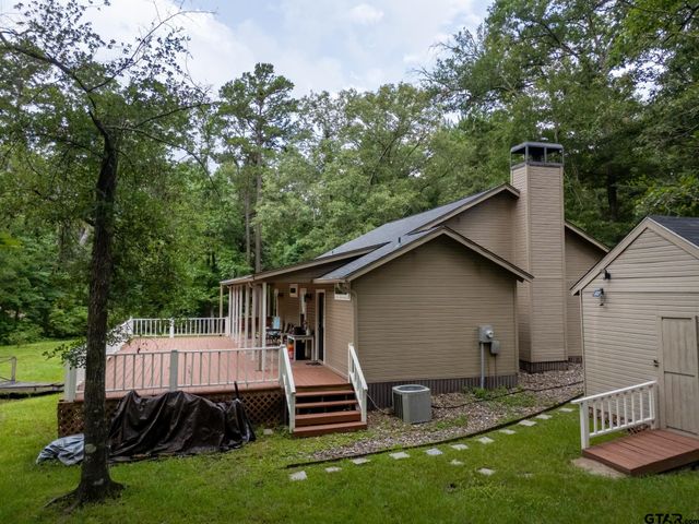 114 Butternut Glen, Holly Lake Ranch, TX 75765