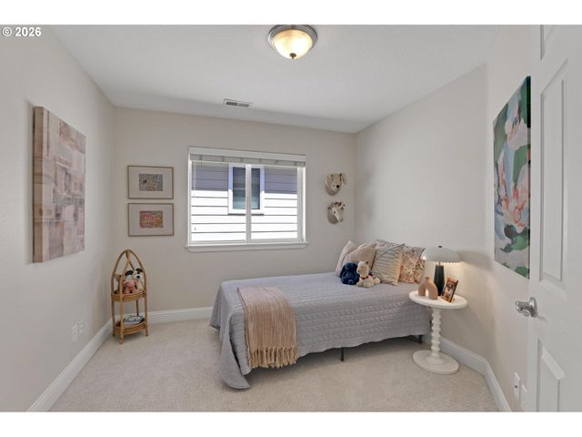 16753 Sw 134TH Ter, Portland, OR 97224