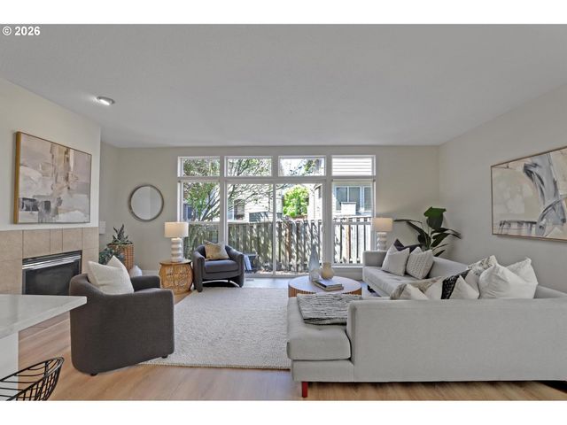 16753 Sw 134TH Ter, Portland, OR 97224