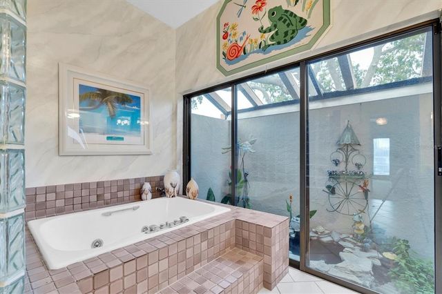 4973 60TH AVENUE S, St Petersburg, FL 33715