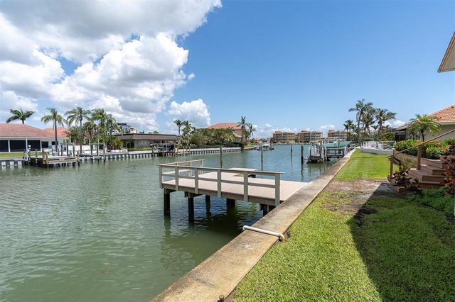 4973 60TH AVENUE S, St Petersburg, FL 33715