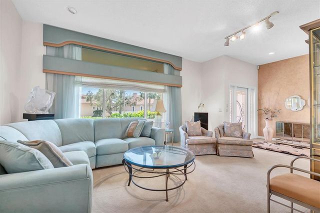 4973 60TH AVENUE S, St Petersburg, FL 33715