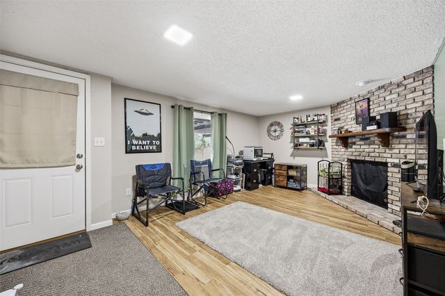 419 Peterson St, Iowa City, IA 52245