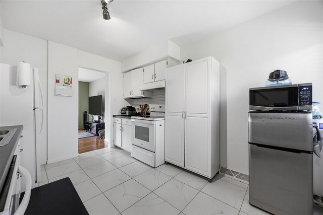 419 Peterson St, Iowa City, IA 52245