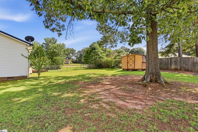 100 Elm Court, Easley, SC 29642