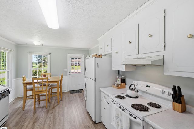 100 Elm Court, Easley, SC 29642
