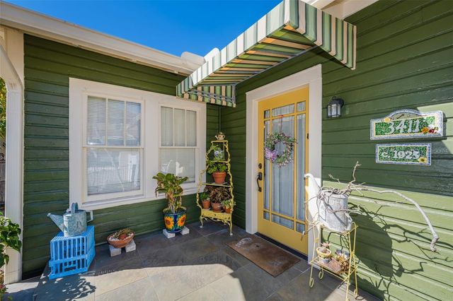 3411 W BAY AVENUE, Tampa, FL 33611