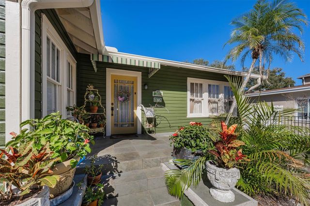 3411 W BAY AVENUE, Tampa, FL 33611