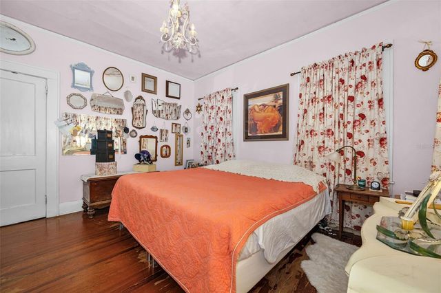 3411 W BAY AVENUE, Tampa, FL 33611