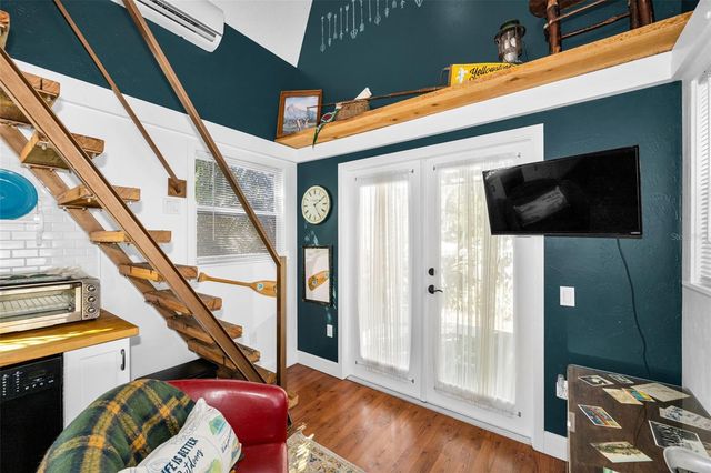 3411 W BAY AVENUE, Tampa, FL 33611